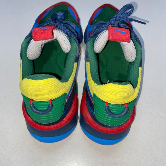 Shoes - Picture 9 of 9